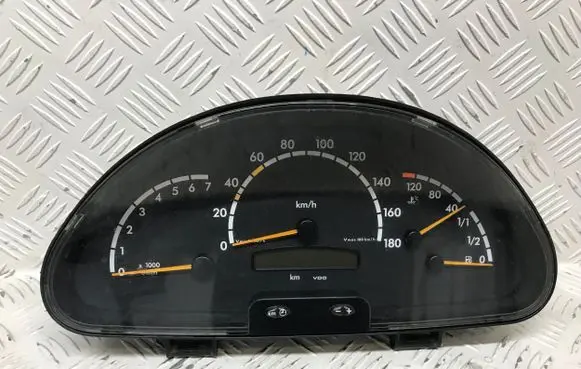 Mercedes-Benz Sprinter W901 W902 W903 W904 Speedometer (instrument cluster) A0014468521