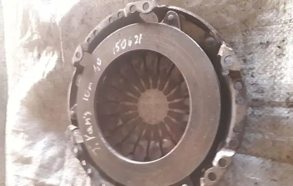 Toyota Yaris Pressure plate 