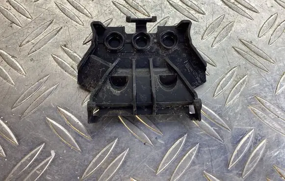 Fuse box cover