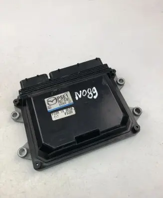 Mazda 3 II Engine control unit/module ECU PSE118881