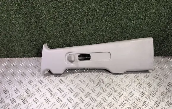 Mitsubishi Pajero Other interior part 7211A089