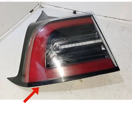 Tesla Model 3 Rear/tail lights 04534101 24529201 ST0P195