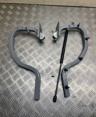 Renault Latitude (L70) Loading door hinge set 