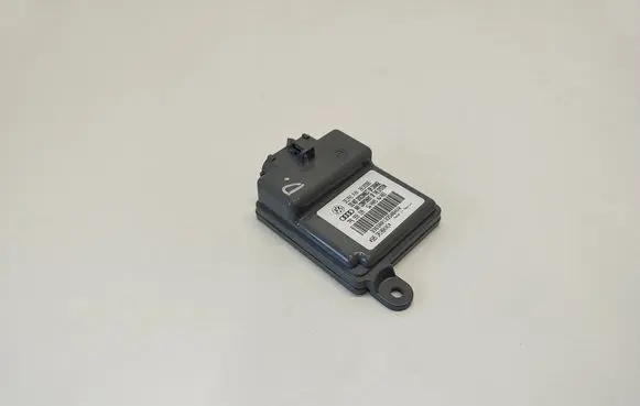 Volkswagen Touareg II Seat control module 7P6959339