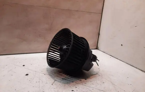 Ford Focus C-MAX Heater fan/blower 3M5H18456AD 2706340