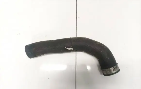 Jeep Grand Cherokee (WK) Intercooler hose/pipe