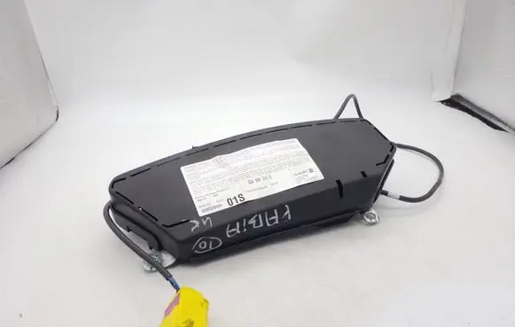 Skoda Fabia Mk2 (5J) Seat airbag 6Q0880242B