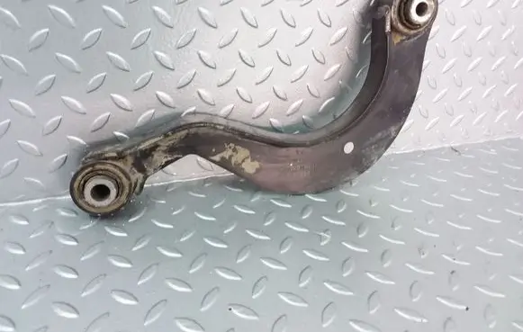 Volkswagen PASSAT B7 USA Rear control arm 1K0505323P