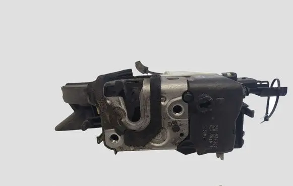 Citroen C5 Front door lock 574388 A01772