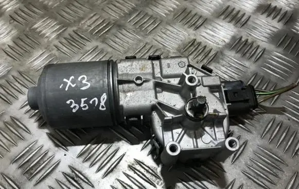 BMW X3 E83 Wiper motor 0390241770 67633405319