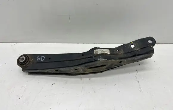 KIA Sportage Rear upper control arm/wishbone 55220D3050