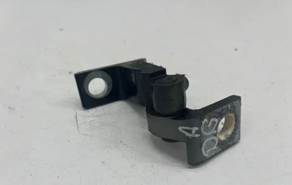 Audi Q3 F3 Rear door lower hinge 8V5833404C