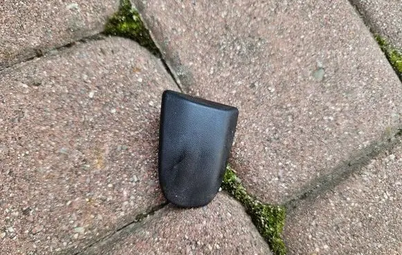 Toyota Camry VIII XV70 Rear door handle trim 690-RR