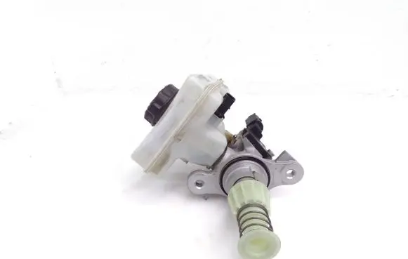 Porsche Panamera (971) Master brake cylinder 971616123 32671696