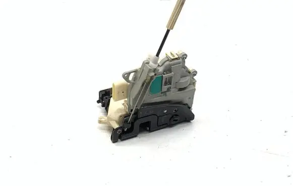 Audi Q5 SQ5 Rear door lock 8K0839016D