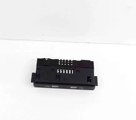 Volkswagen ID.3 USB socket connector 5NA035736