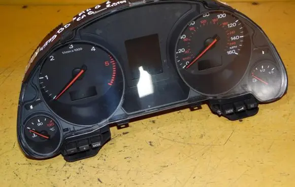 Audi A4 S4 B6 8E 8H Speedometer (instrument cluster) 8H0920950C