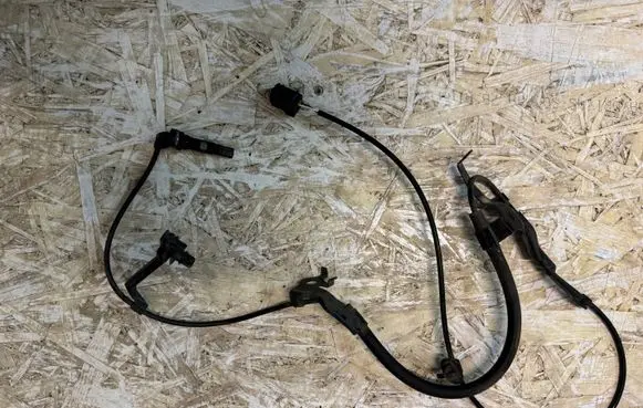 Toyota RAV 4 (XA50) ABS brake wheel speed sensor 8954242070