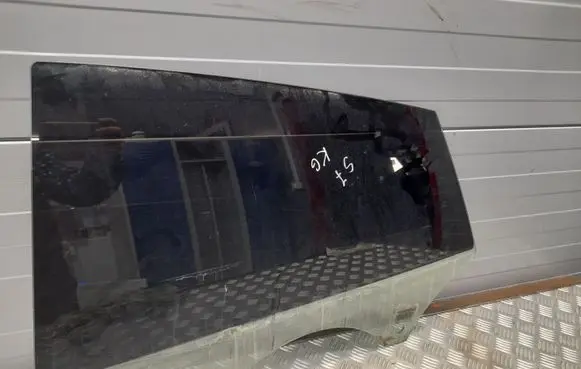Audi A7 S7 4G Rear door window glass 43R00082