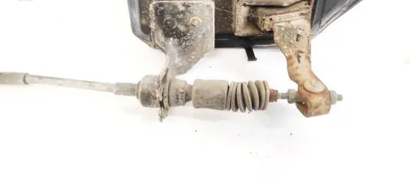 Subaru Outback (BS) Gear shift cable linkage 