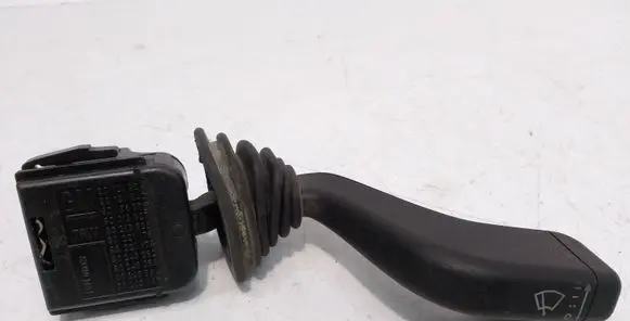 Opel Omega B2 Wiper control stalk 90124931 90191942 90196376