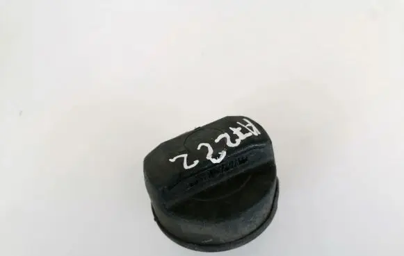 Audi A3 S3 8L Fuel tank filler cap 