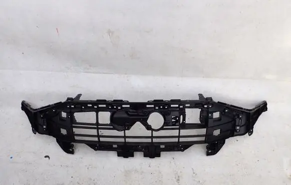 Audi e-tron Front bumper upper radiator grill 4KE807233