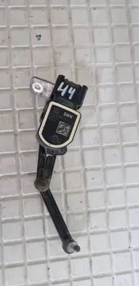BMW 7 F01 F02 F03 F04 Rear air suspension level height sensor 6752797