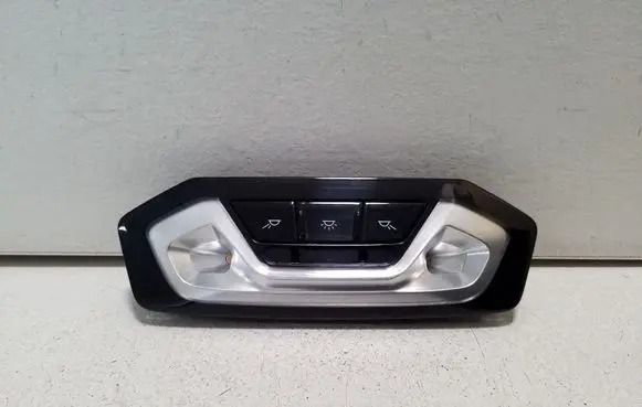 BMW i4 Rear seat light 7910813