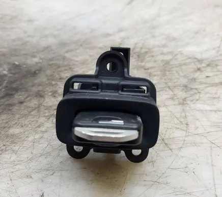 Volvo V60 Ignition lock AH4N15607AE 28227917 CCAB09LP0300T0