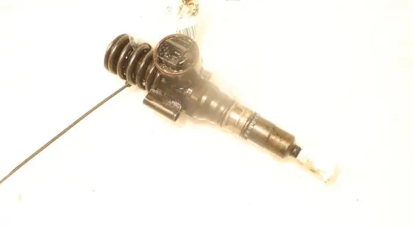 Fuel injector