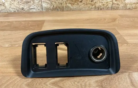 KIA Picanto Cigarette lighter 9333007200