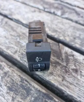 Mazda 3 I Headlight level height control switch 04057810 50921