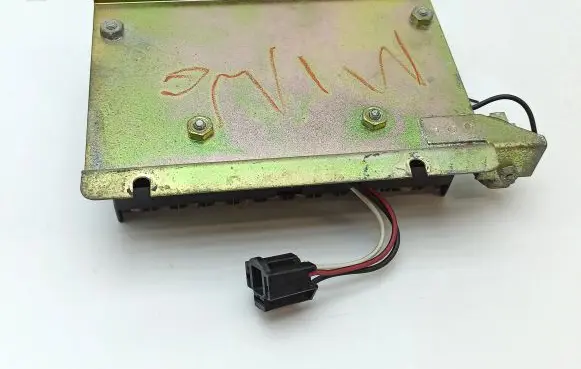 Jaguar XJS Fuse module