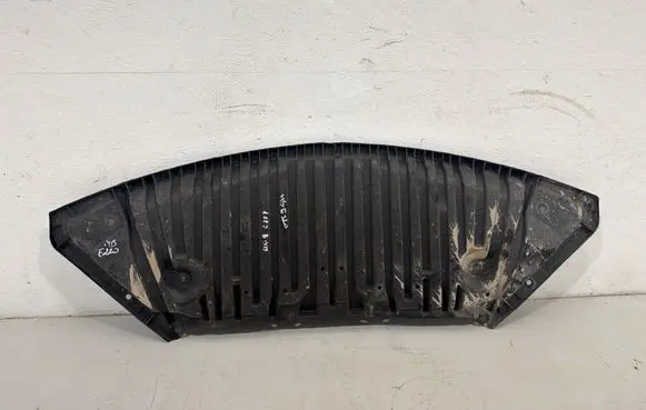 Mercedes-Benz E C207 W207 Front bumper skid plate/under tray A2075200623