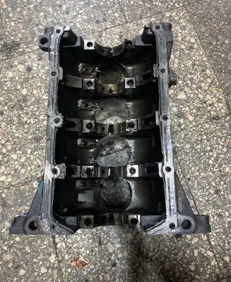Opel Insignia A Engine block 