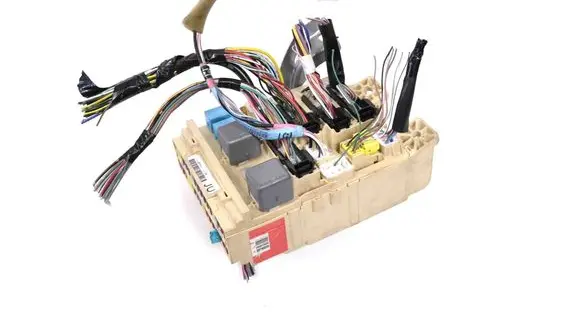 Lexus RX 330 - 350 - 400H Central body control module 121506