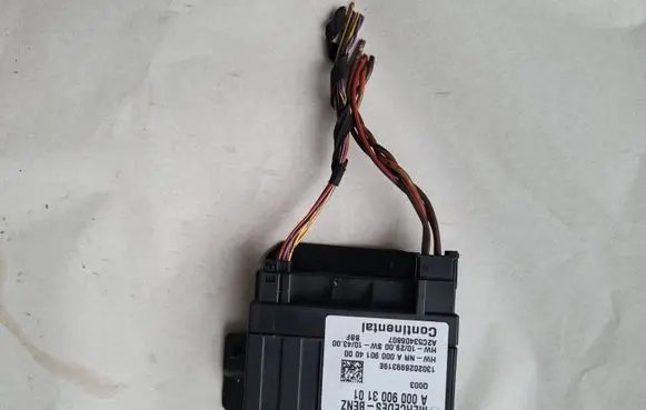 Mercedes-Benz Sprinter W906 Fuel injection pump control unit/module A0009003101