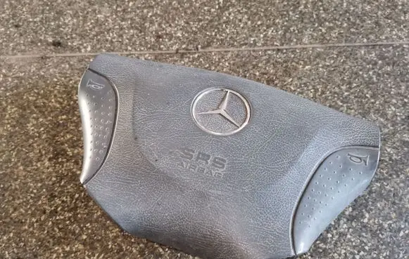 Mercedes-Benz Sprinter W901 W902 W903 W904 Steering wheel airbag