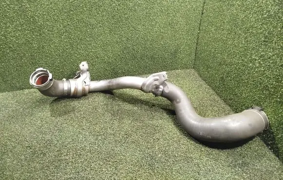 Nissan NV300 Intercooler hose/pipe 144603145R 93451667