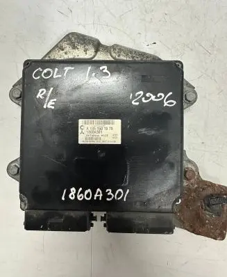 Mitsubishi Colt Engine control unit/module A1351501979 1860A301