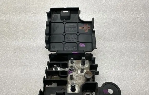 Audi A4 S4 B8 8K Positive wiring loom 8K0937517