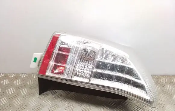 Toyota Prius (XW30) Rear/tail lights 4738