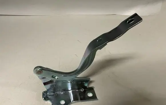 Hyundai Santa Fe Engine bonnet/hood hinges 791102B000