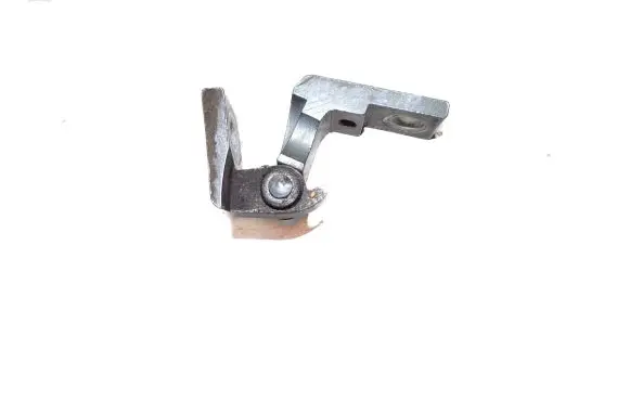 Audi A6 S6 C6 4F Front door upper hinge A046573