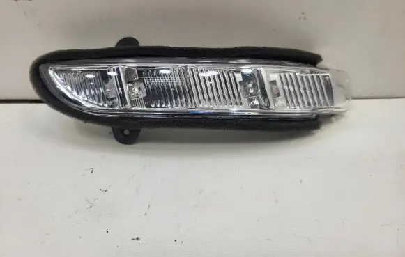 Mercedes-Benz E AMG W211 Mirror indicator light A2118201221