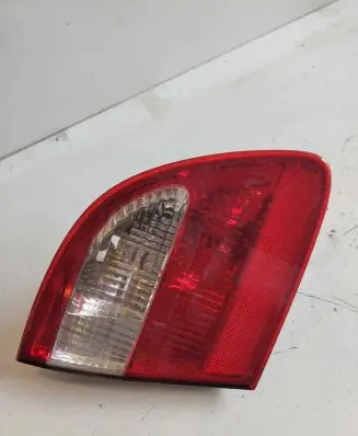 Mercedes-Benz E W211 Tailgate rear/tail lights A2118201364 379503