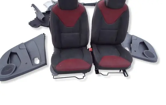 Renault Clio IV Seat and door cards trim set UEL6L