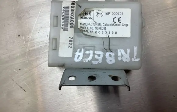 Subaru Tribeca Door central lock control unit/module GSREU52 88035XA000 78L03133