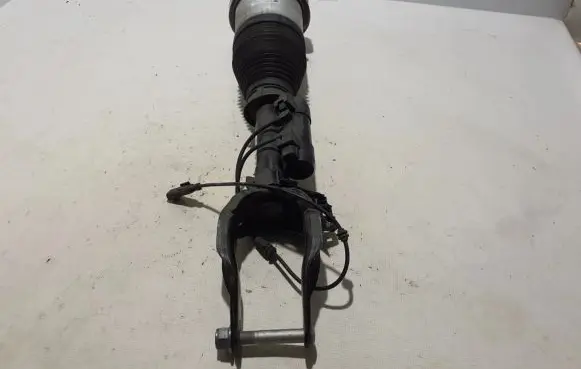 Mercedes-Benz GLE W167 Front shock absorber/damper A1673201403